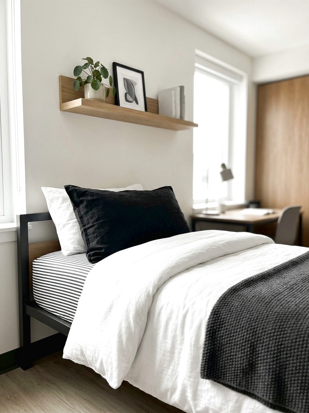 Black and White Bedding